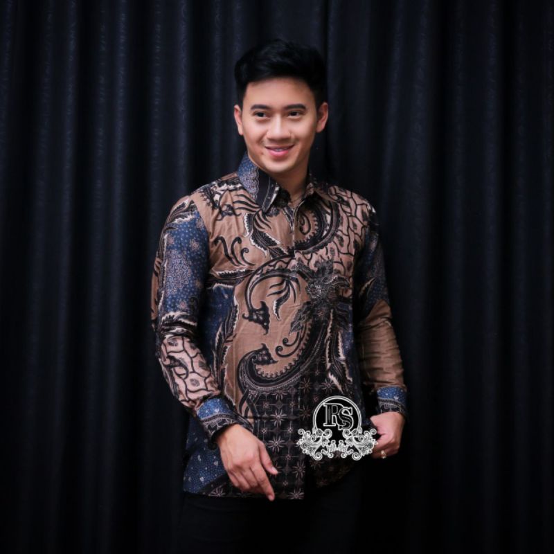 Kemejan batik pria batik nusantara batiksolo batikpekalongan batikpria