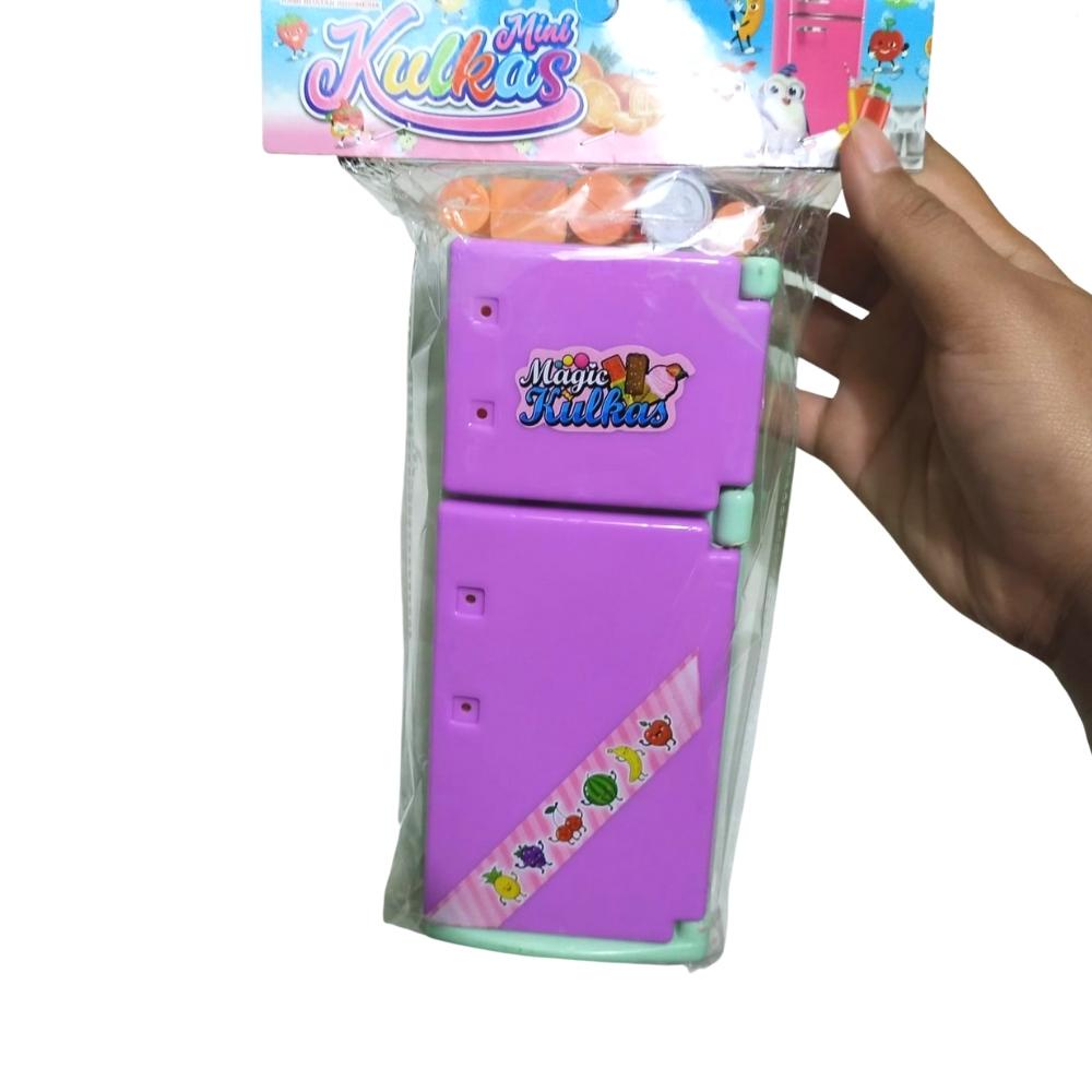Kulkas Mini Dengan Isi Mainan Magic Refrigerator Anak 3+ Play