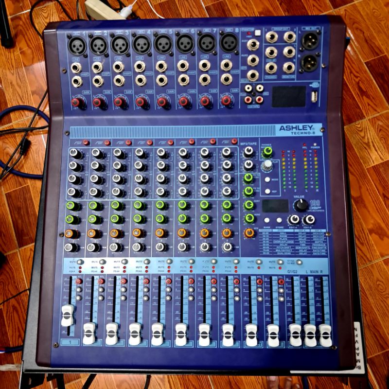 MIXSER ASHLEY TECHNO 8