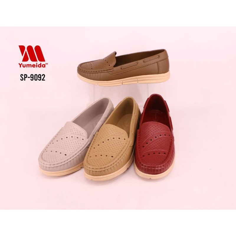 SEPATU SLIP ON KARET YUMEIDA SP 9092 (37-41)