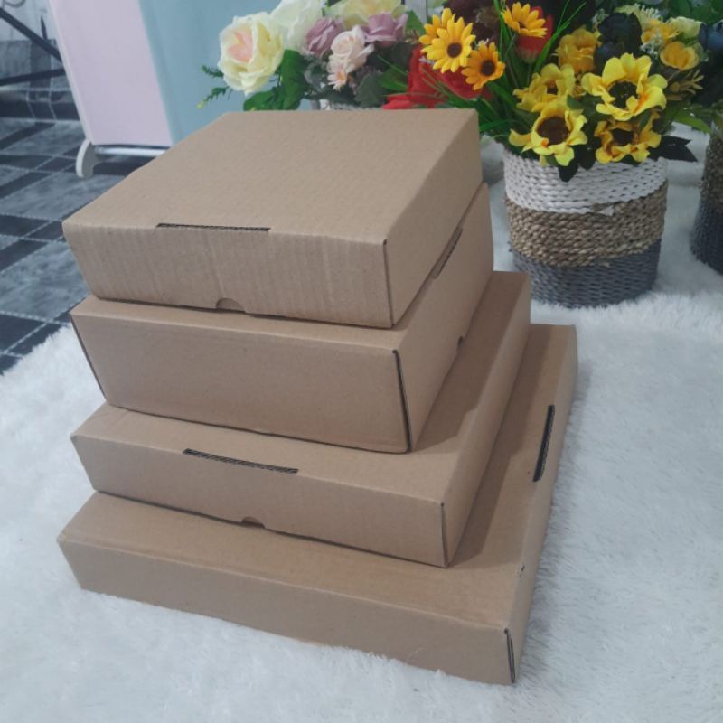 

box kado gift kardus estetik berbagai macam ukuran