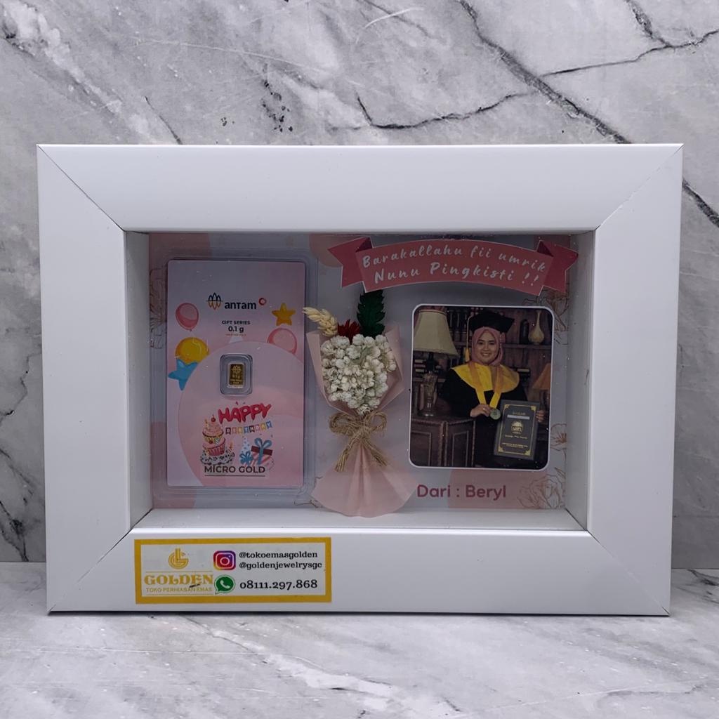 (UKURAN S 15x10) HAMPERS Gift CUSTOM Bingkai FRAME Mahar 3D Minigold / Hadiah / Kado Mahar variasi Minigold / Design Frame Birthday Wedding Newborn Baby Graduation (TIDAK TERMASUK EMAS)