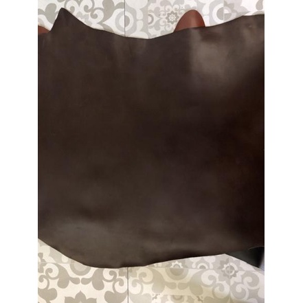 

Top Product Kulit sapi lembaran Pull Up ukuran A4, A3 & A2. Bahan kerajinan kulit