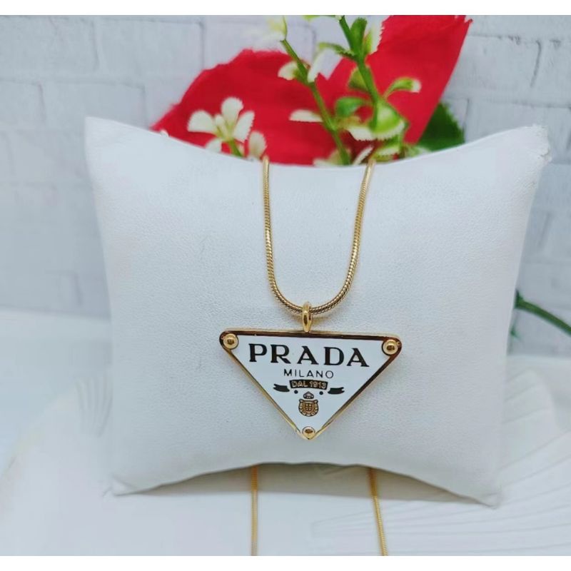 Kalung Titanium Prada Hitam Putih Perhiasan fashion