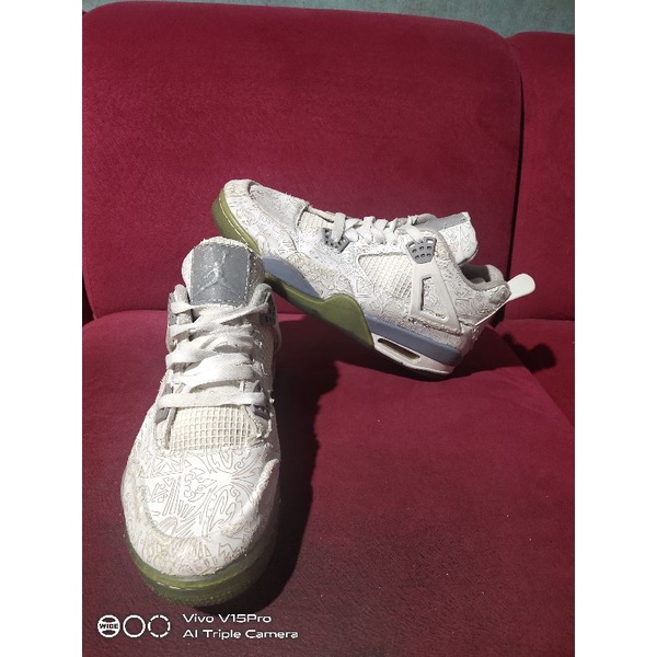 Nike Jordan Retro 4 laser