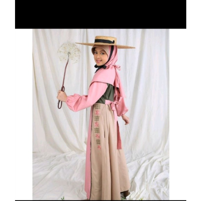 gamis anak dannis no 4 / Busana muslim anak perempuan/jubah anak perempuan