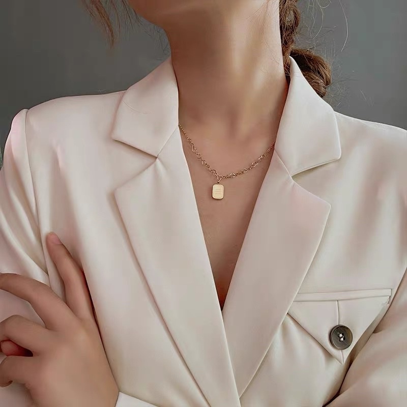 kalung rantai hati titanium asli kotak