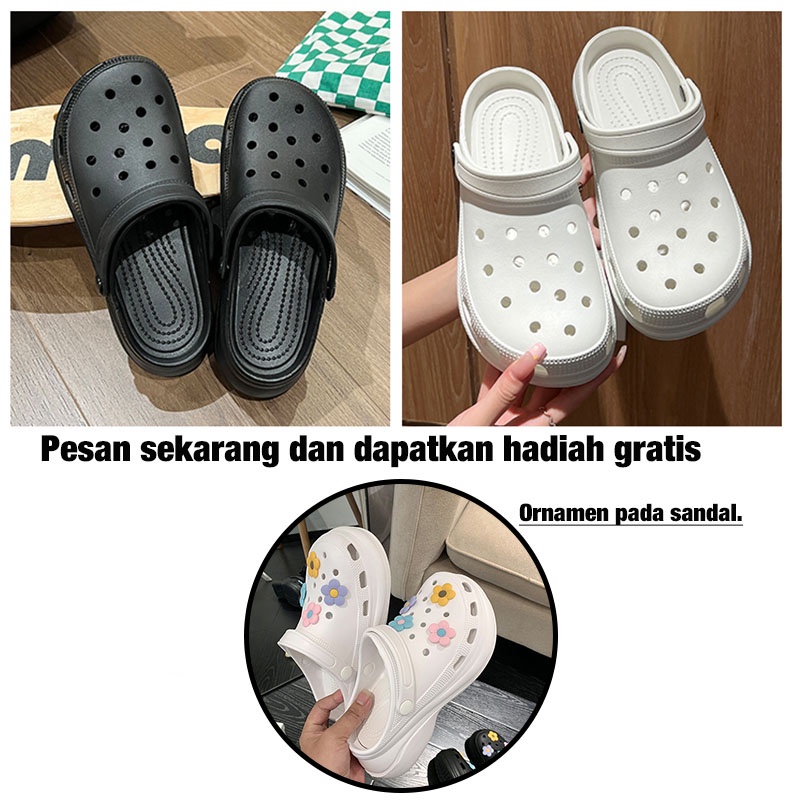 Sandal Baim Wanita Sandal Crocs selop Import Nyaman Unik Sendal Perempuan Cantik Lucu Aneka Warna Kubang Lubang Karet Rubber Elastis Anti Slip Jibbitz Wedges Platform - Size 36 - 40