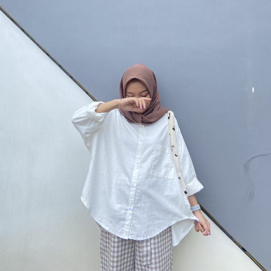 Kemeja Pocket Wanita Oversize Shirt Polos Putih
