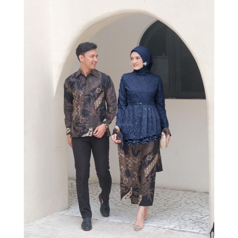 SET KEBAYA BATIK COUPLE SOLO Batik Kebaya Couple Tunangan Couple Fayra Tulle Mutiara / Kebaya Wisuda/ Kebaya Kondangan/ kebaya Engagement