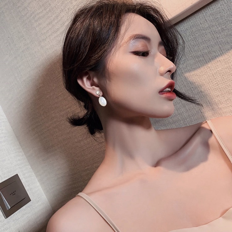 Fancyqube Anting Kait Gantung Wanita Desain Geometri Mata Kucing Warna Putih Gaya Korea