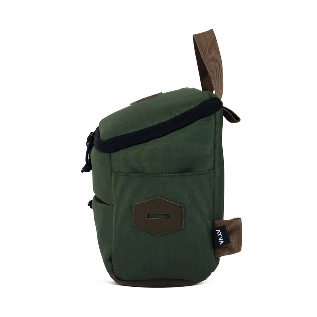 FOCUS OLIVE GREEN ORIGINAL x ATVA Tas Kamera Selempang Hijau Pria Wanita Slingbag Lensa DSLR Mirrorless Tripod Sling Bag Camera Multifungsi Casual Camera Shoulder Bag Premium Unisex Shoulderbag Tas Slempang Bahu Free Rain Cover Keren Terbaru Kekinian