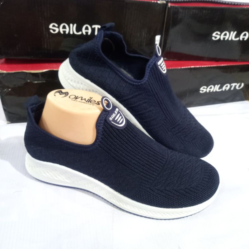 sepatu slip on wanita Sailatu original import navy