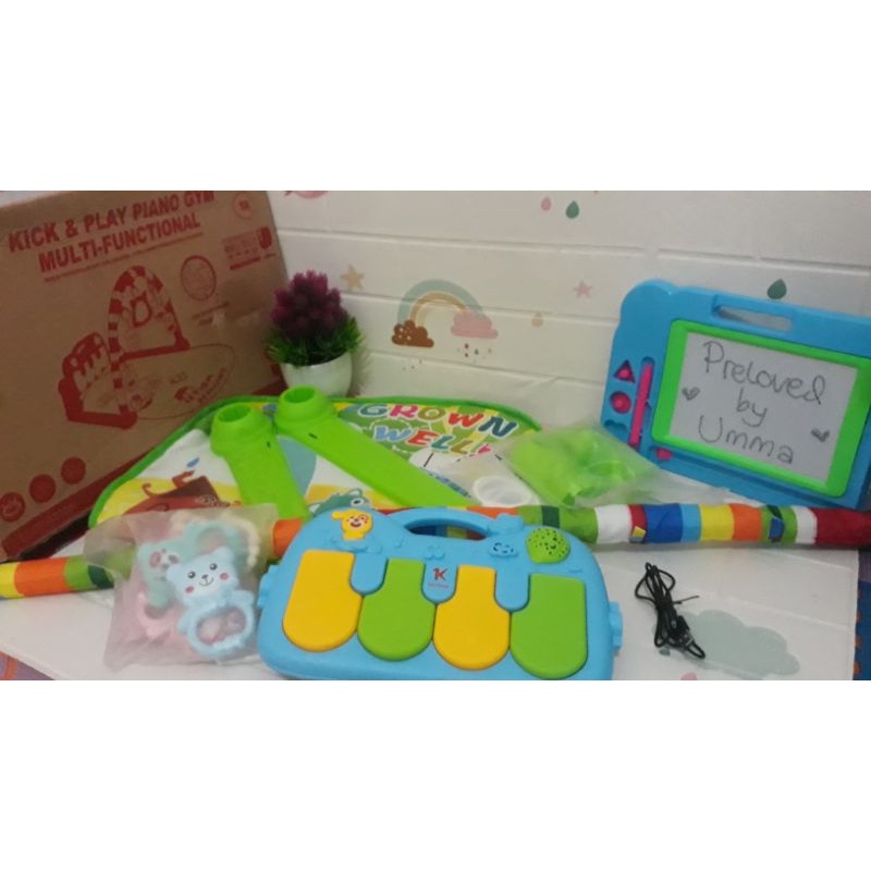 ex kado piano playmate