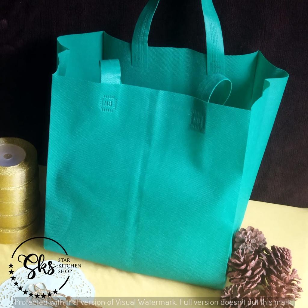 

New (PB4)Tas Kain Dus Nasi 25x25x40 HLS Food Box Spunbond Goodie Bag Makanan