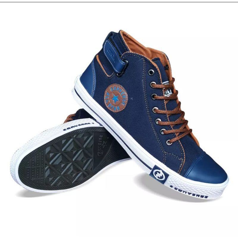 Sepatu Converse Pria Sneakers Casual