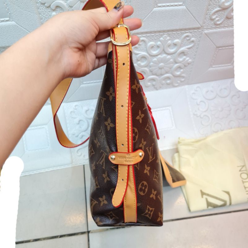 Tas lv hobo import / tote bag lv import / tas hobo lv import uk 31x27x10