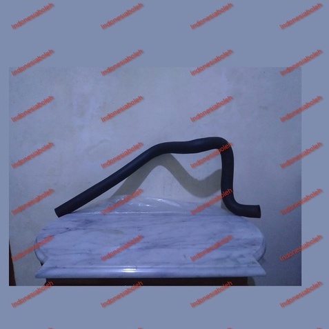 Selang Radiator Bawah Daihatsu Classy G-102
