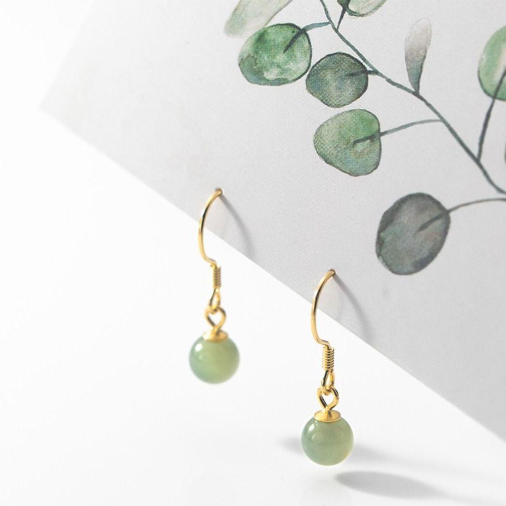 SKJK   Manik-Manik Giok Eardrops Trendi Vintage Wanita Perhiasan Desain Rasa Temperamen Feminin Anting Pejantan