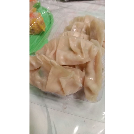 

Gyoza ayam jamur Frozen /makanan enak dan sehat