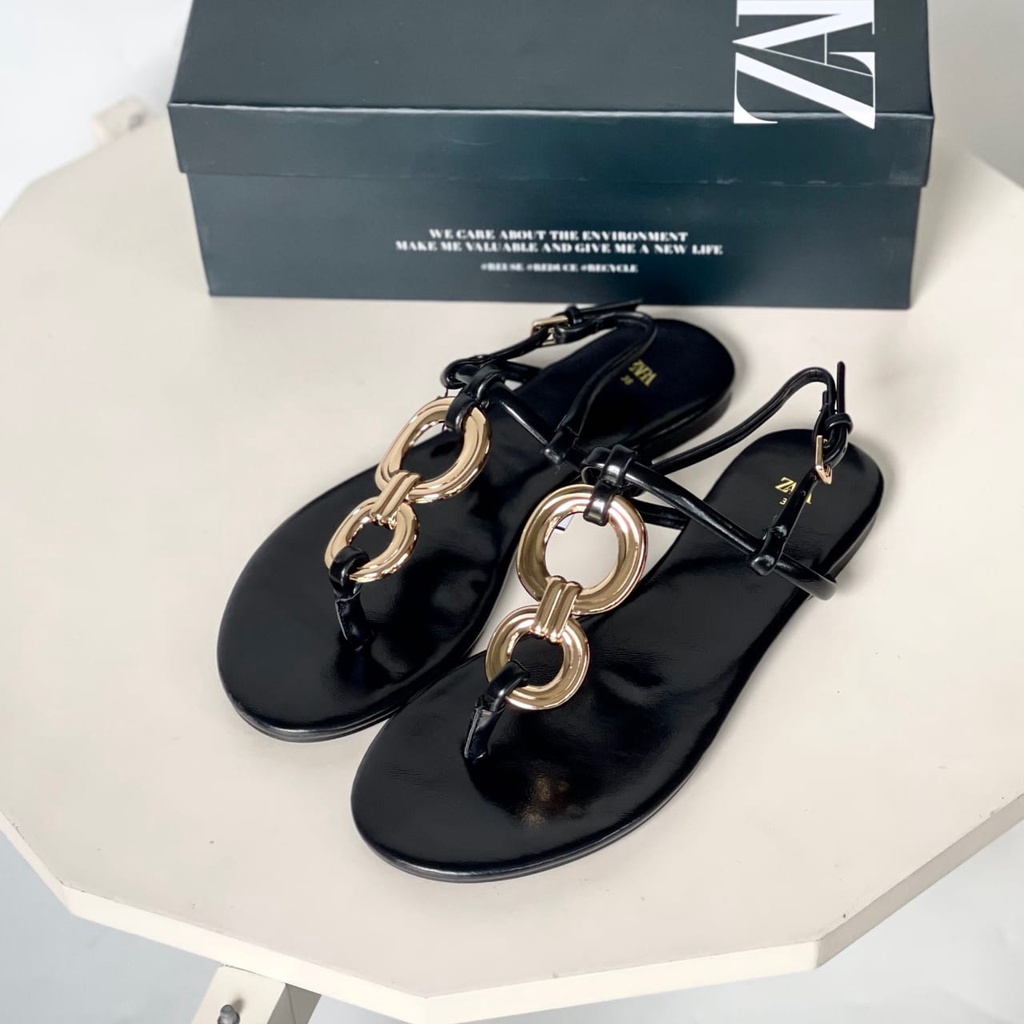 SANDAL WANITA ZS-3682 FLAT BLACK