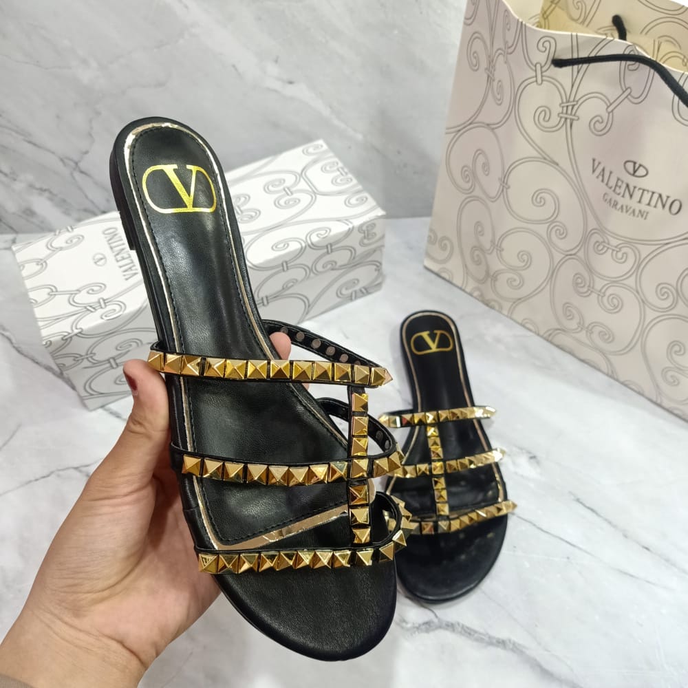 Sandal wanita full stud Kode va 22