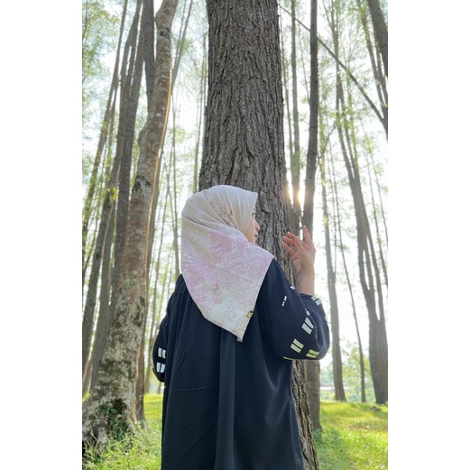 

floswa (swarga) peach