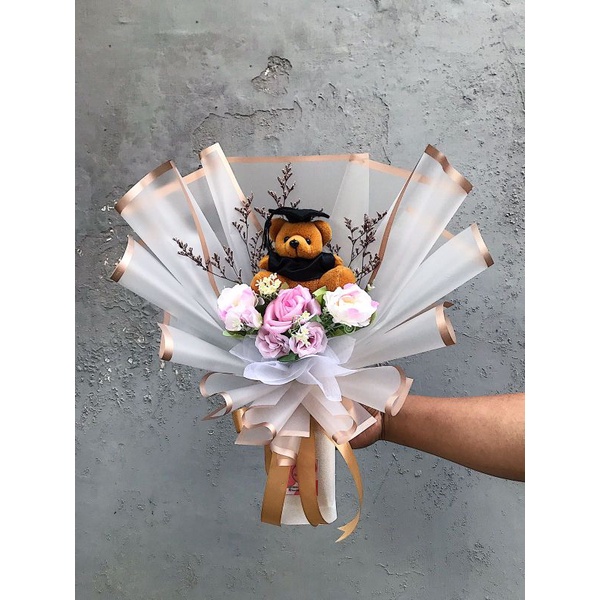 

BUCKET BONEKA MIX BUNGA ARTIFICIAL / BUCKET MURAH / BUCKET WISUDA / BUCKET GRADUATION