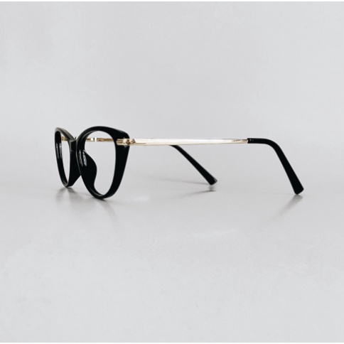 ZOE Eyewear