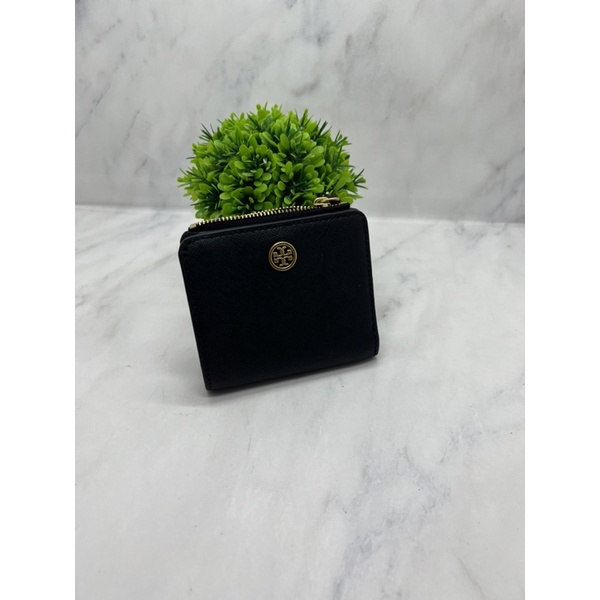tory burch robinson mini wallet black