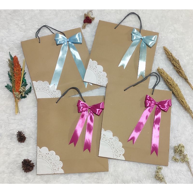 

Paperbag Coklat Hias 25x10x27