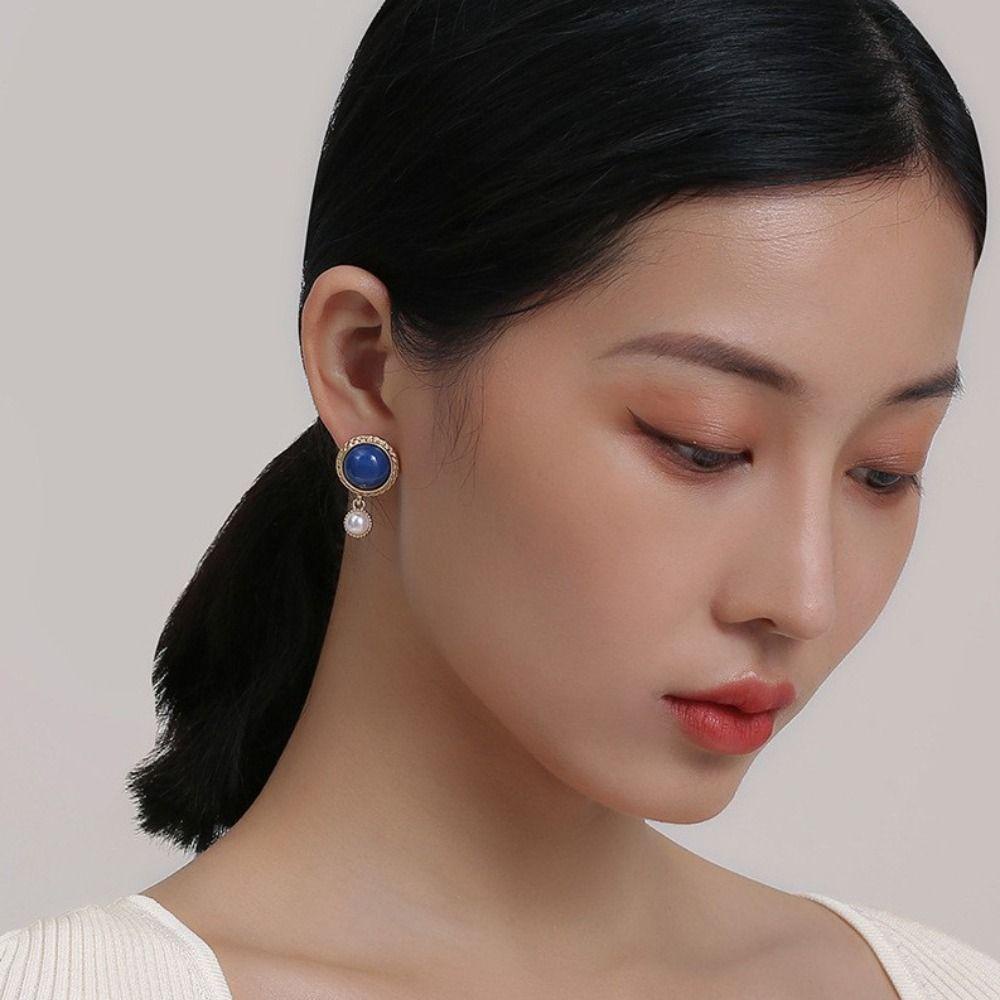 Mxbeauty Anting Danube Biru Tren Baru Retro Mutiara Imitasi Temperamen Pengadilan Gaya Korea Earrings