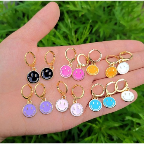 Anting Tusuk Gantung Desain smiley face Warna Warni Untuk Wanita