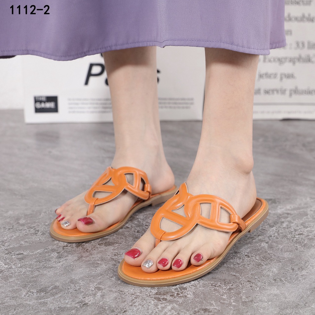 H Beach Leather Flat Sandals 1112-2