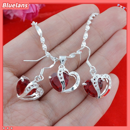 Anting Dan Kalung Silver Plated Hias Liontin Berlian Imitasi Warna Merah Untuk Wanita