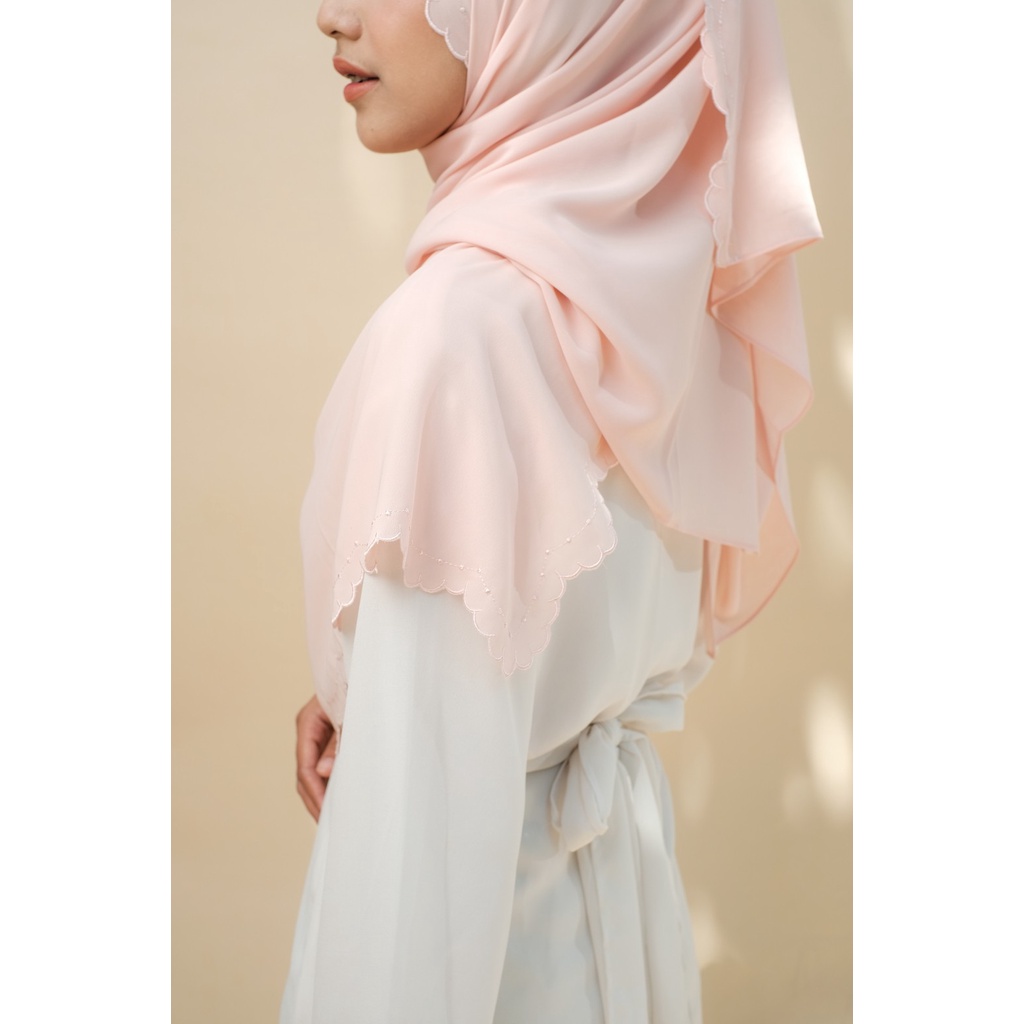 RATU Embroidery HIjab Shawl - Malek - Rose Quartz