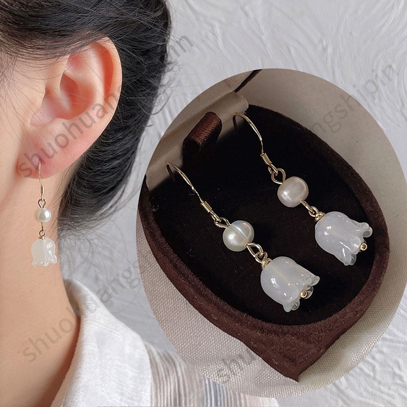 Anting Gantung Panjang Model Bunga Tulip Dengan Mutiara Gaya Retro Elegan Untuk Wanita