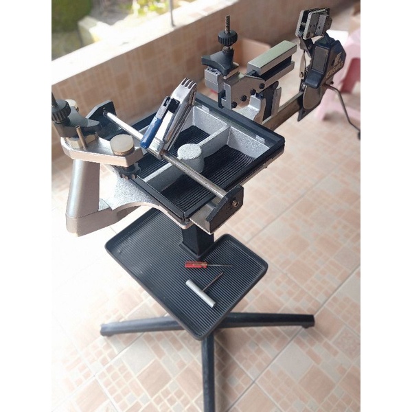 Mesin senar raket manual