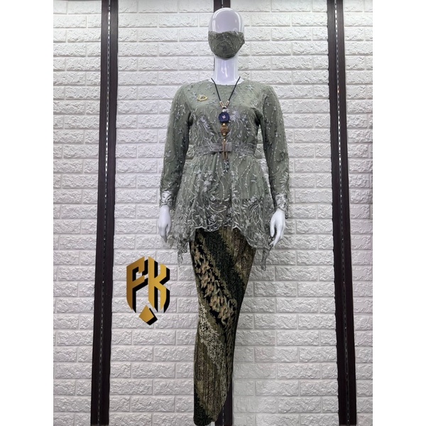 KEBAYA LAMARAN / KEBAYA WISUDA / TILE GOMES / BLOUSE TILE / KEBAYA PESTA /  ATASAN TILE / KEBAYA BLO