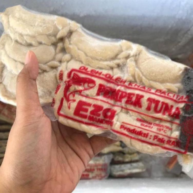 

BARU SPESIAL Empek Empek Tuna Pacitan | PEMPEK TUNA EZA MANDIRI PAK RAN | Navar Bahari Raya | Sabrina Premium | Oleh oleh Khas Pacitan | Frozen Food ❅ 849
