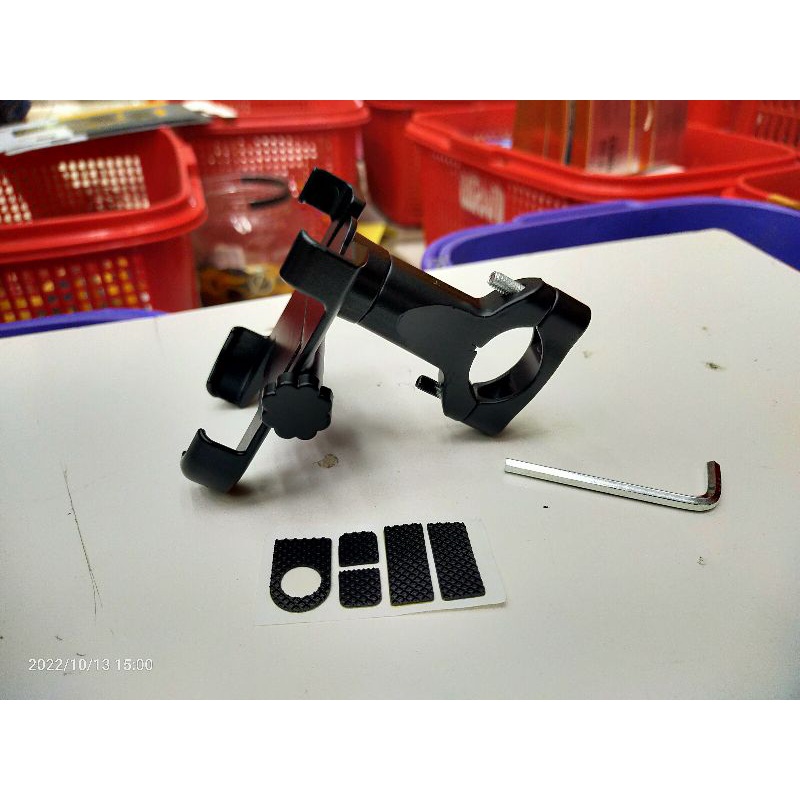 holder besi motor/dudukan headphone stand hp, buat di setang motor