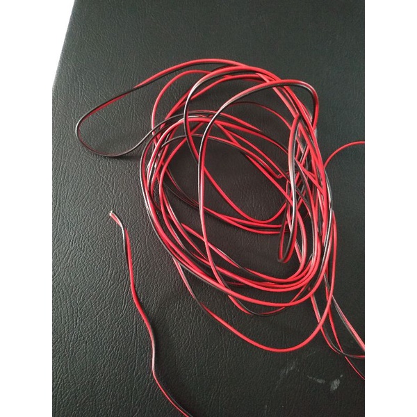 kabel merah hitam tembaga kuning