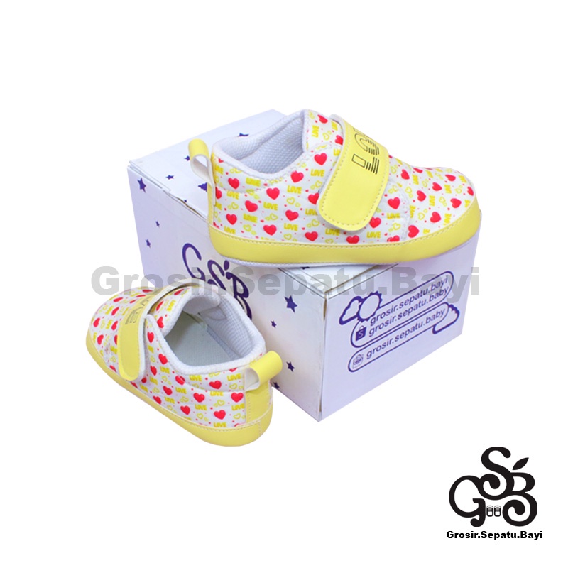 Sepatu Bayi - Baby Shoes - Prewalker  | 2-12 bulan | motif LOVE Kuning ringan &amp; fleksibel