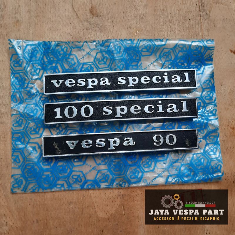 Logo Emblem Vespa Special PTS 90 PTS 100 Smalframe Ricambi NOS