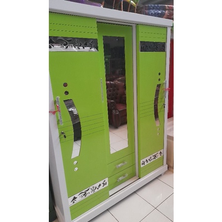 lemari kayu 3 pintu sliding