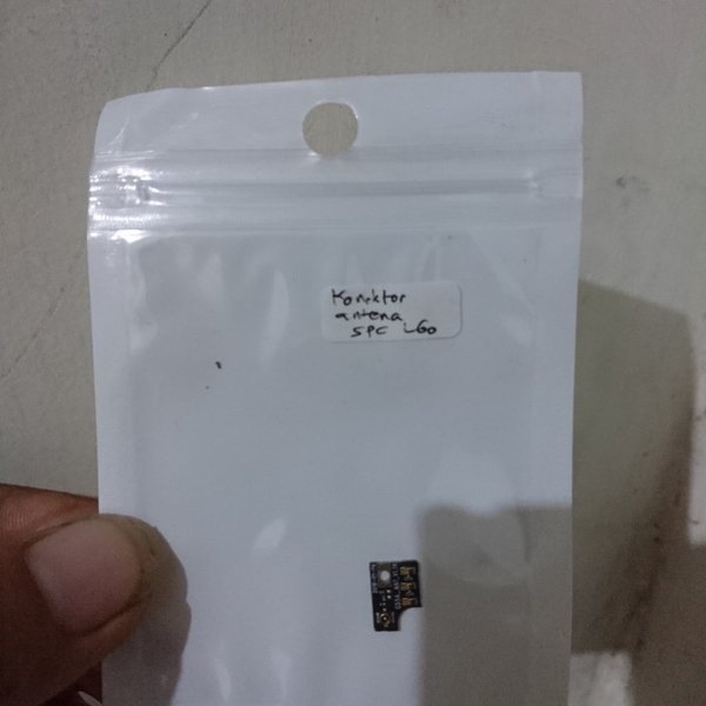 konektor antena SPC L60