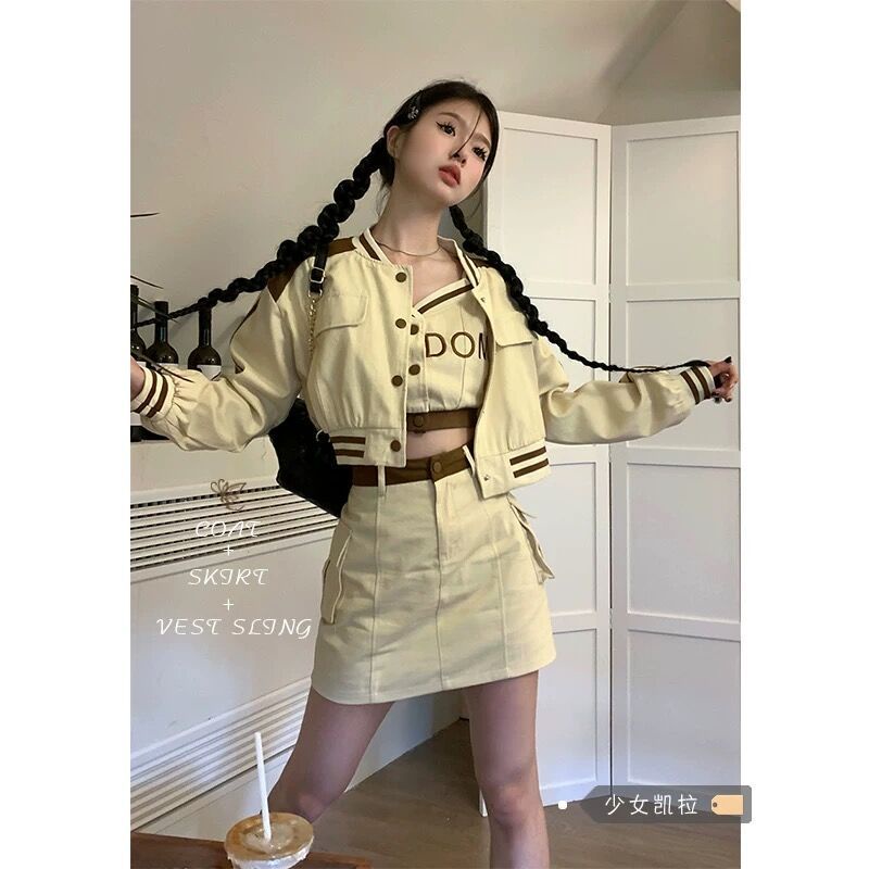 Retro Fashion Suit Bisbol Seragam Jaket Cardigan Kamisol Wanita Musim Gugur Paket Hip Rok Tiga Poton