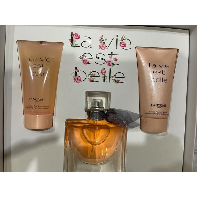 Lancome gift set La Vie Est Belle