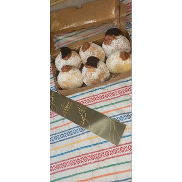

bomboloni nutella cream
