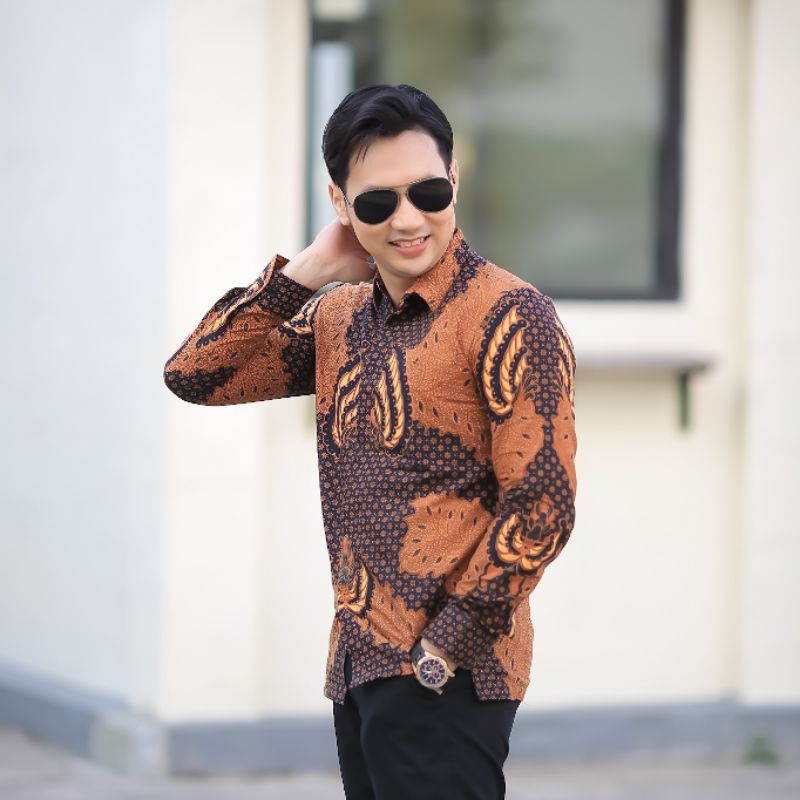 BATIK BOLO DEWO Motif Habibie Hem Atasan Kemeja Baju Batik Pria Lengan Panjang Lapis Furing